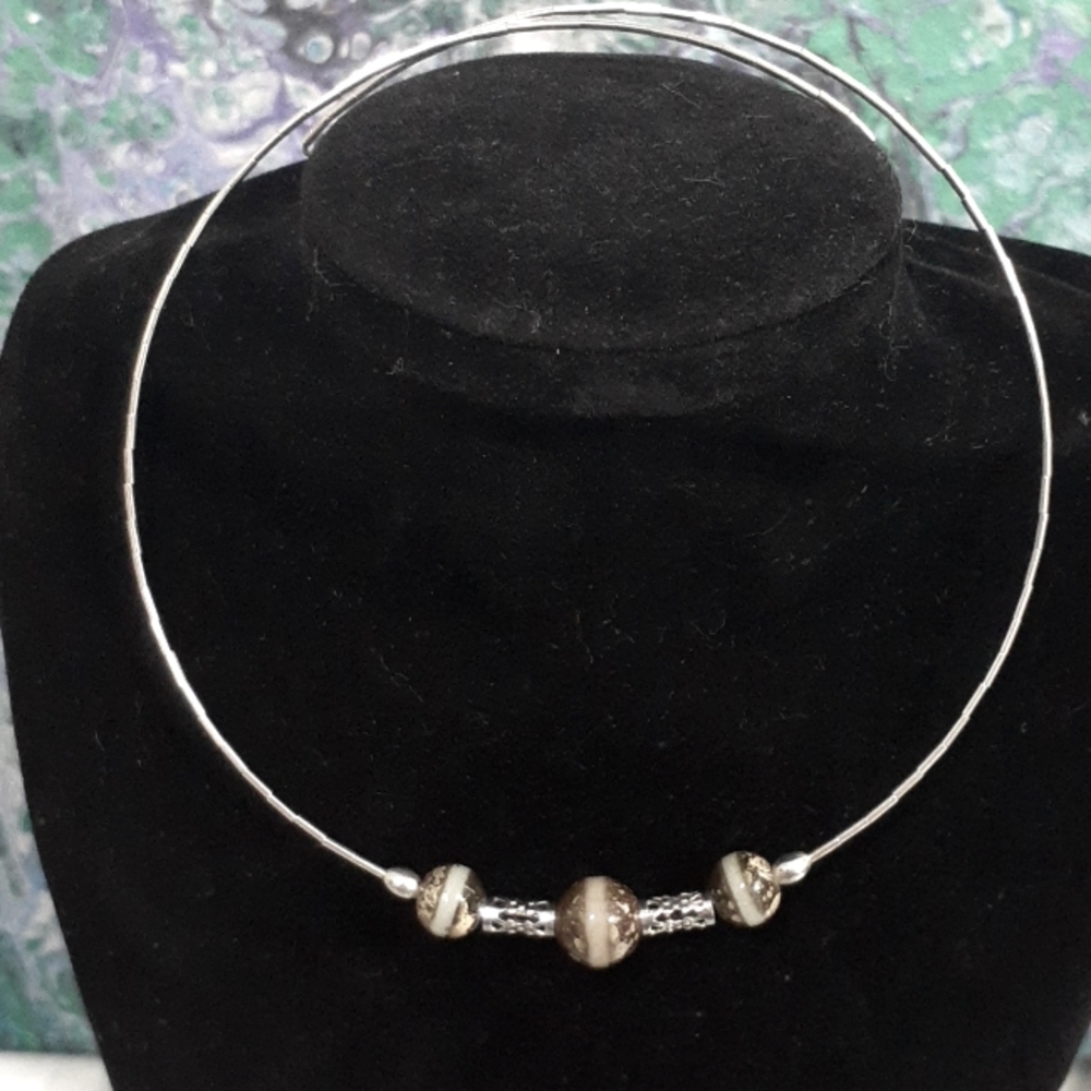 Hand Crafted Sterling Silver Memory Wire Choker Necklace Glow In Dark Beads